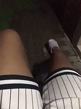 TwistedR online show from December 13, 10:26 pm