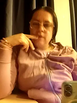 Snapshot of Conejta chatting on April 23, 12:45 am Conejta online show from April 23, 12:45 am