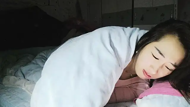 hebe-02 online show from November 20, 2:39 pm