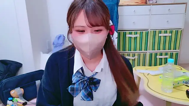 noa chi online show from March 15, 1:18 pm