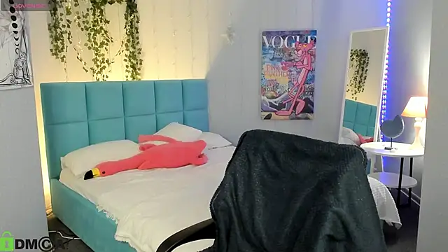 boozekirs  online show from March 17, 3:00 am