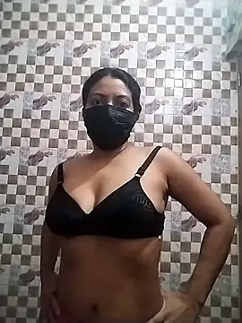 cuteangel9999 online show from February 24, 11:41 pm