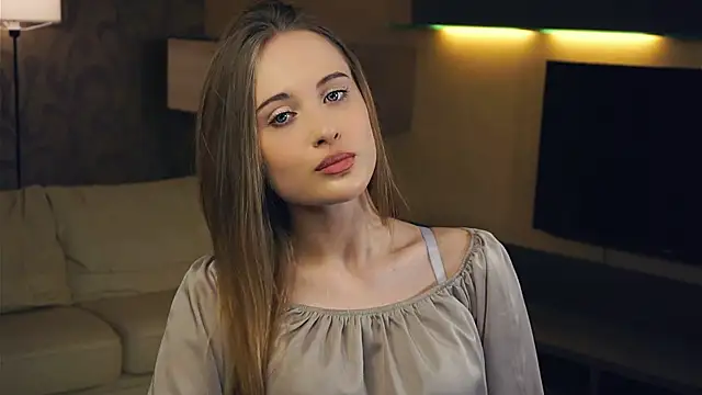 Snapshot of QuennaCoote chatting on February 25, 9:09 am QuennaCoote online show from February 25, 9:09 am