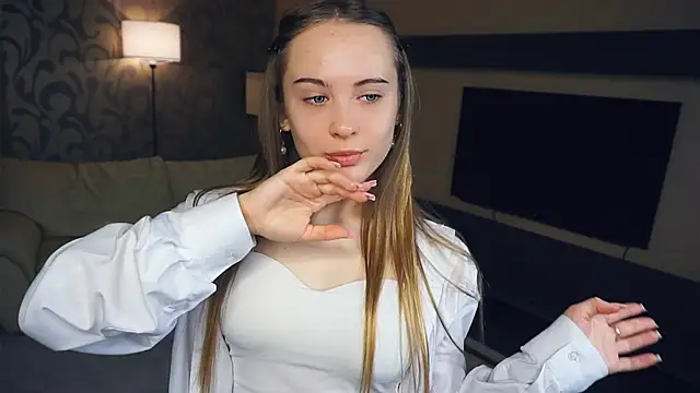 Snapshot of QuennaCoote chatting on February 28, 5:59 am QuennaCoote online show from February 28, 5:59 am