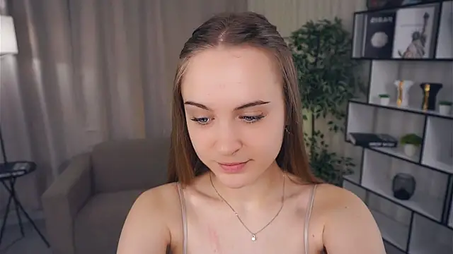 Snapshot of QuennaCoote chatting on March 11, 6:21 am QuennaCoote online show from March 11, 6:21 am