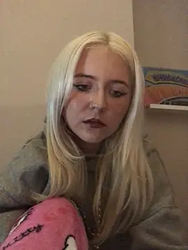 Blondie Sofia Essexbabe online show from November 8, 12:55 am