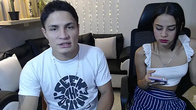 SaraClub JY online show from March 12, 8:41 pm