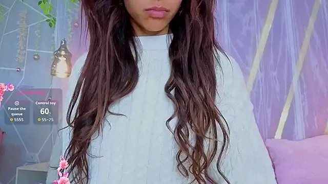 EmmyCortez online show from March 25, 11:49 am