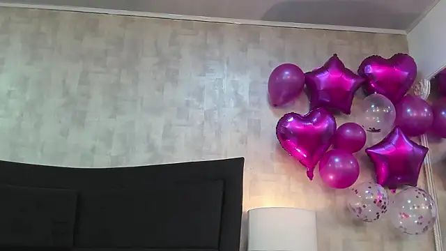 NahomyCarther online show from February 15, 11:23 pm