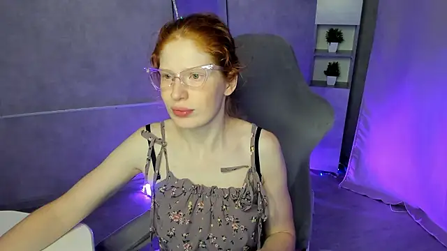 Sandra Wi1son online show from January 19, 1:42 am