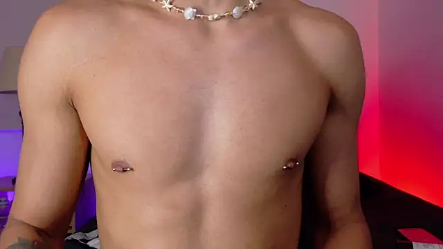 Snapshot of eross_chipre_ chatting on May 22, 4:52 am eross chipre online show from May 22, 4:52 am