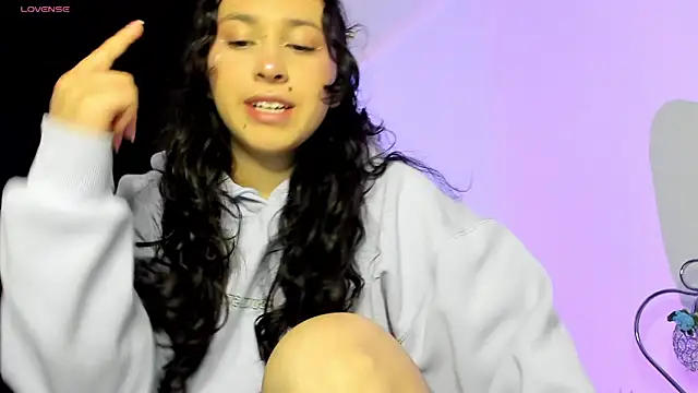 ammy e online show from November 13, 2:10 am