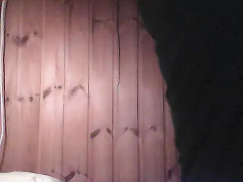 Snapshot of thewanker23 chatting on June 27, 7:02 am thewanker23 online show from June 27, 7:02 am