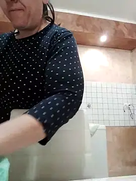 Dolcecurvy online show from October 30, 9:00 am