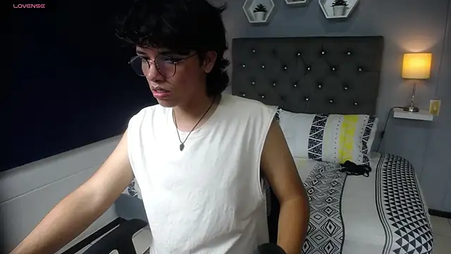 cheryl bohareal online show from February 27, 7:26 pm