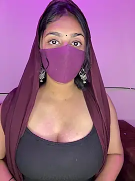 Dishasarmaa05 online show from March 16, 5:39 pm