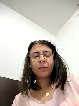 KittieHallo online show from October 9, 7:39 am