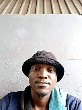 Snapshot of LeanDough_008 chatting on February 19, 11:06 am LeanDough 008 online show from February 19, 11:06 am