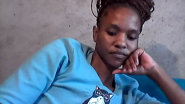 Snapshot of sexybigass31 chatting on April 29, 8:51 am sexybigass31 online show from April 29, 8:51 am