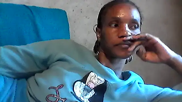 Snapshot of sexybigass31 chatting on May 25, 12:22 pm sexybigass31 online show from May 25, 12:22 pm