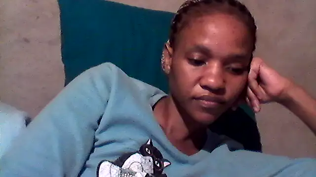 Snapshot of sexybigass31 chatting on May 26, 12:28 am sexybigass31 online show from May 26, 12:28 am
