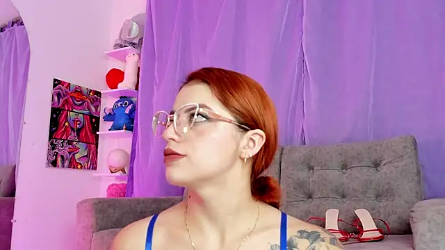 MelaniJhonson online show from April 23, 2:35 am