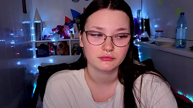 milliedoll online show from November 1, 6:54 pm