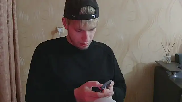 frama666 online show from April 24, 1:19 am