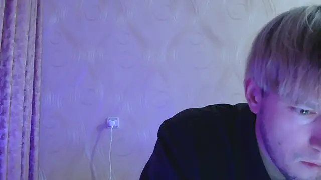 Snapshot of frama666 chatting on April 27, 6:06 pm frama666 online show from April 27, 6:06 pm