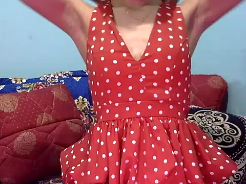 Snapshot of _luckylips chatting on February 16, 5:53 pm luckylips online show from February 16, 5:53 pm