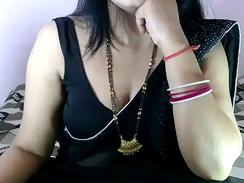 Snapshot of siyajaan chatting on May 9, 6:46 pm siyajaan online show from May 9, 6:46 pm