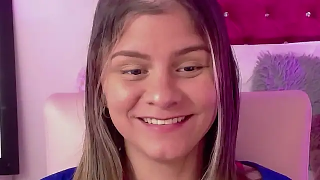 Snapshot of ValeAmayaa chatting on March 11, 10:42 pm ValeAmayaa online show from March 11, 10:42 pm