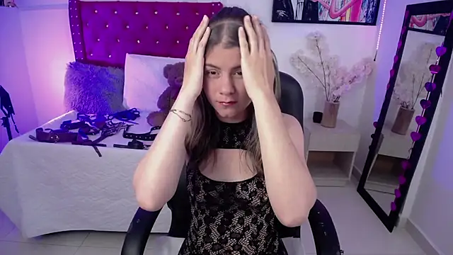 Snapshot of ValeAmayaa chatting on March 21, 7:13 pm ValeAmayaa online show from March 21, 7:13 pm