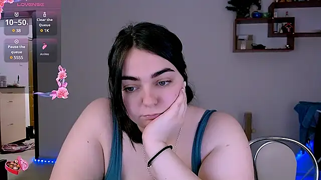 Snapshot of kitsune_8 chatting on March 13, 4:01 pm kitsune 8 online show from March 13, 4:01 pm