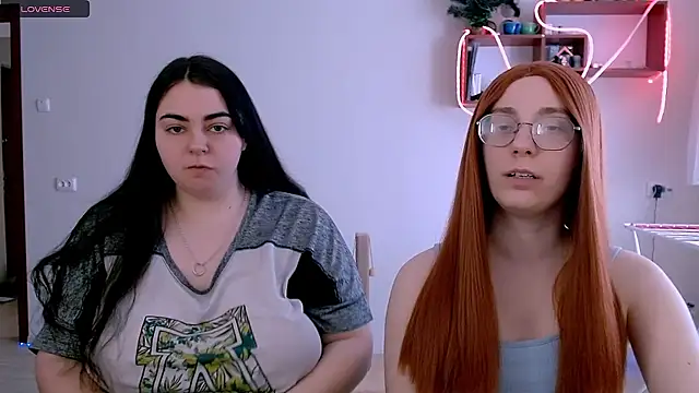 Snapshot of kitsune_8 chatting on March 22, 8:51 am kitsune 8 online show from March 22, 8:51 am