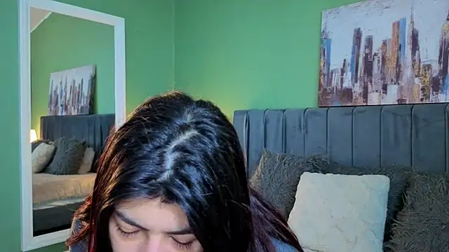 Cassie bloom online show from April 2, 8:39 pm