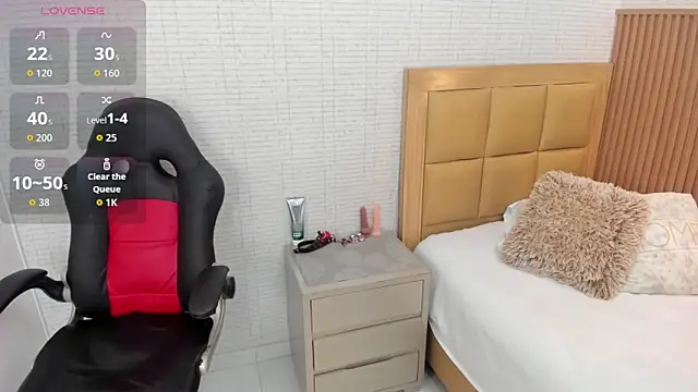 MEGANZARICK online show from September 18, 12:40 pm