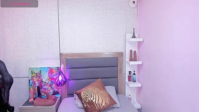 MEGANZARICK online show from March 24, 3:33 am