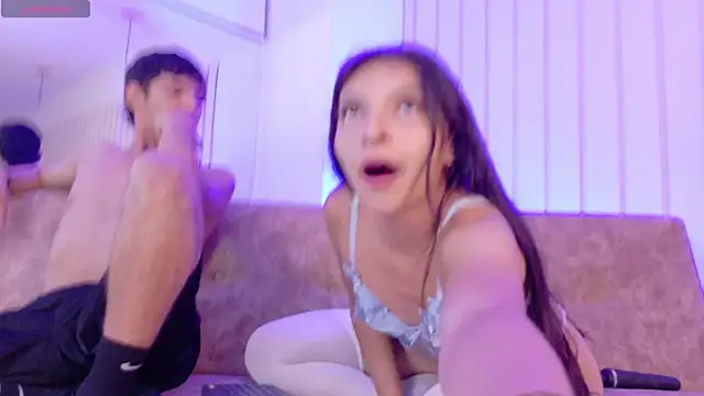 sheylawood online show from April 22, 2:14 am