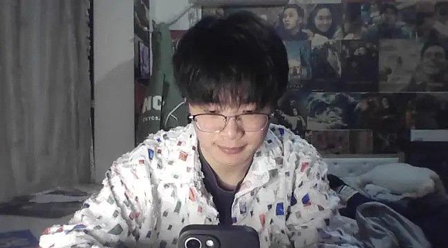 Snapshot of Anson0722 chatting on March 1, 2:55 pm Anson0722 online show from March 1, 2:55 pm