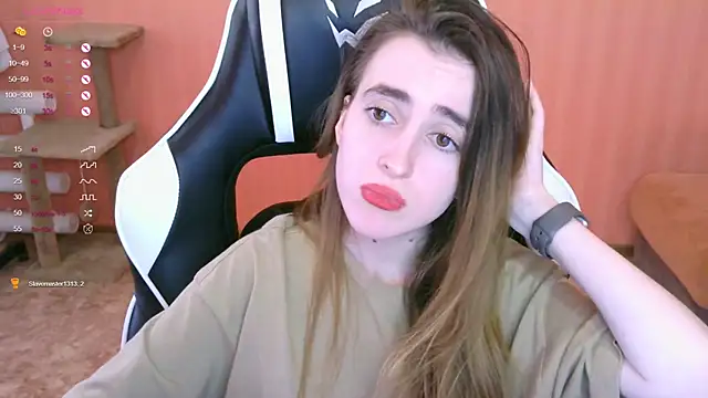 Snapshot of reaiss chatting on February 22, 8:18 am reaiss online show from February 22, 8:18 am