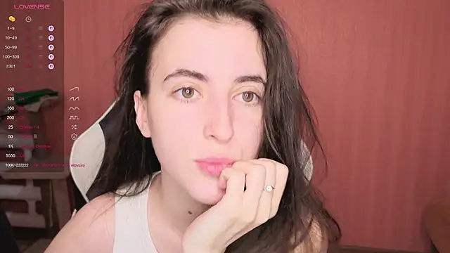 Snapshot of reaiss chatting on October 5, 3:49 am reaiss online show from October 5, 3:49 am