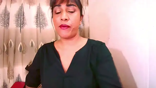 Snapshot of Indian_Erotic69 chatting on June 1, 5:42 am Indian Erotic69 online show from June 1, 5:42 am