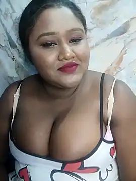 Snapshot of horny_diana chatting on February 1, 5:55 pm horny diana online show from February 1, 5:55 pm