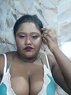 Snapshot of horny_diana chatting on February 3, 5:29 pm horny diana online show from February 3, 5:29 pm