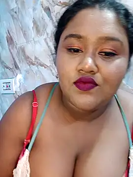 Snapshot of horny_diana chatting on February 26, 6:18 pm horny diana online show from February 26, 6:18 pm