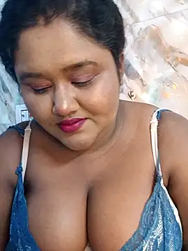 Snapshot of horny_diana chatting on February 27, 6:52 pm horny diana online show from February 27, 6:52 pm