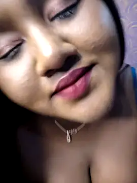 horny diana online show from June 2, 5:59 pm