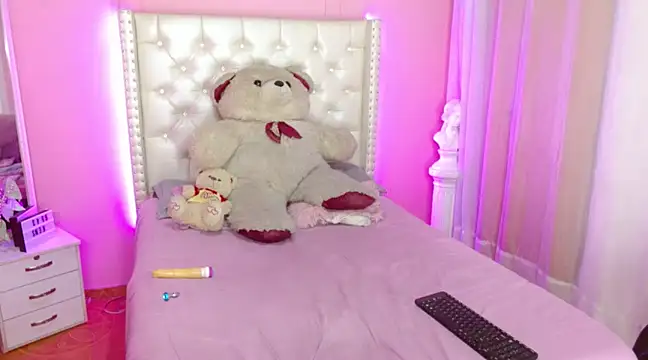 callum 77 online show from March 18, 4:15 am