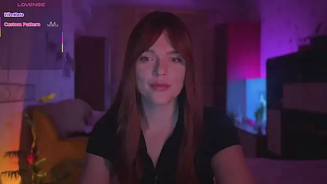 CherryRed Girl online show from March 28, 11:15 pm